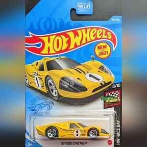 Hot Wheels '67 Ford GT40 Mk.IV